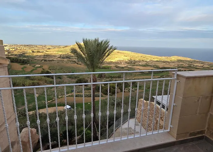 Belvedere Boutique Living Gozo * Żebbuġ