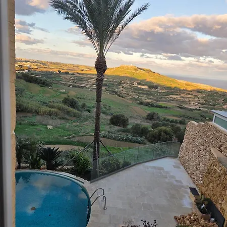 Belvedere Boutique Living Gozo לינה וארוחת בוקר